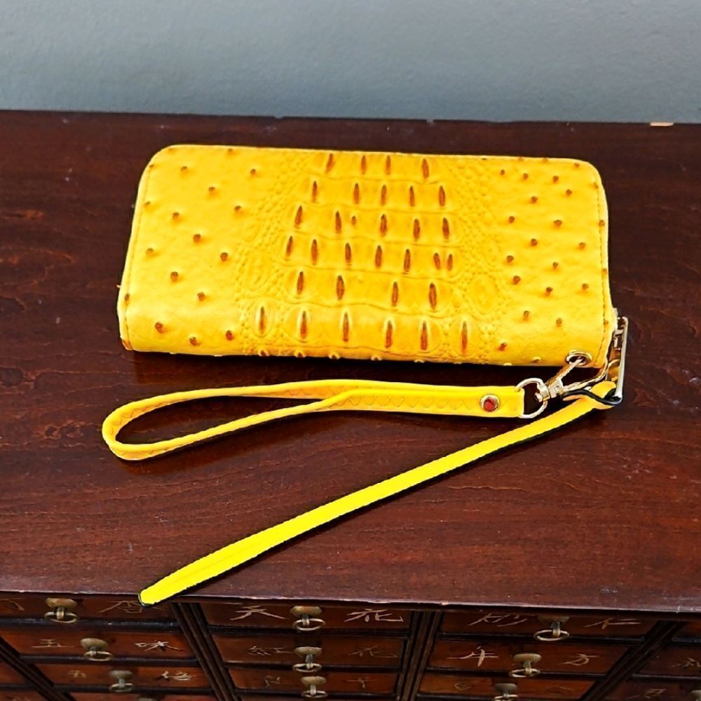 Yellow Ostrich Pattern Wristlet Wallet/Clutch